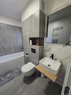 Luxury 2 Bedroom Apartment - Constanza - 8