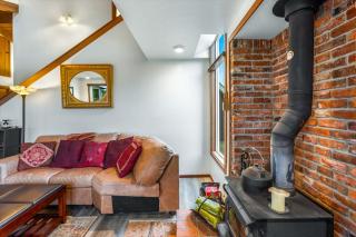 Bluebell Bungalow - Ocean Shores - 2