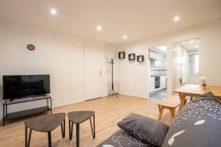 Budget apart downtown with parking - Charleville-Mézières - 2