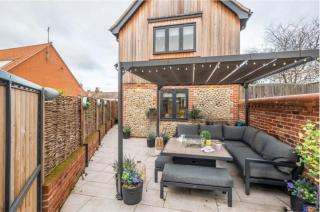 28 Chapel Yard - Wells next the Sea - 0