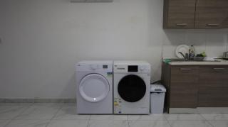 Candid Aura Studio Chic Sliema Basement Apartment - 1