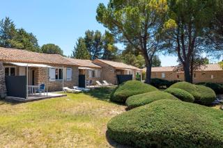 Pretty little house in a tourist residence - La Roque-sur-Pernes - 9