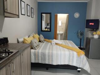 The Rose Guesthouse - 9