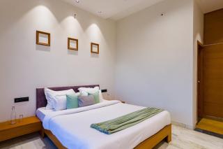 Alaya Stays Jeevan Tara Villa 3 BHK Retreat Pvt Pool & Garden - Batera - 2