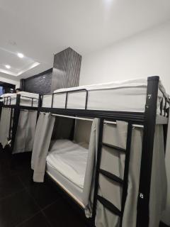 TJ Patong HOSTEL - Patong - 2