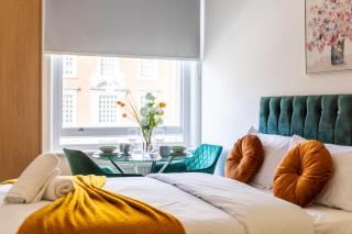 Clarges- HSK Suites - 3