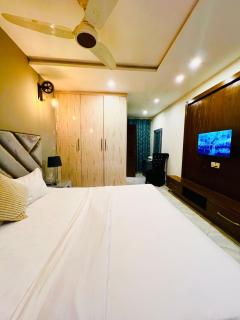 Two Bedroom Apartment - Lahore - 0