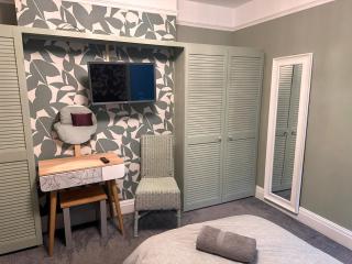The Tudors 3 Bed, Fast Wifi, Close to Town, Private Drive - Chelmsford - 8