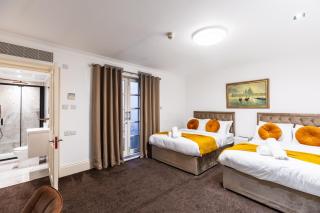 Mayfair Residences - 5