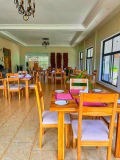 Ritzy Arcadia Cottages - Arusha - 9