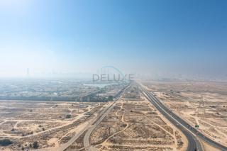 High-Rise 1BR with Lake and City Views Easy Access to Downtown and Marina, Binghatti Onyx, Jumeirah Village Circle by Deluxe Holiday Homes - 6