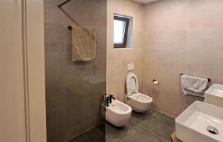 Gorgeous Home In Bale With Wifi - Bale - 8
