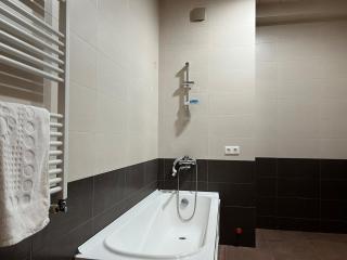 Spacious and modern 2 bedroom next to Vake Park - 1