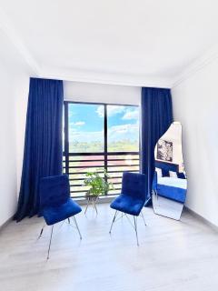 2BR Kilimani w Pool & Theater - Nairobi - 1