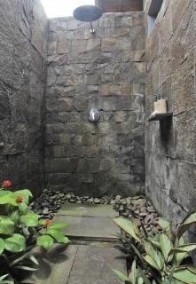 Pondok Mekar Villa Rose - 4