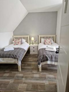 Applecross B&B and Luxury Self Catering Cabins free parking - 6