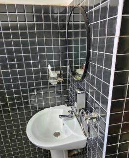 A A Modern 2Bedroom Fully furnished apartment in Bukoto - Kampala - 2