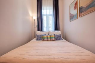 Central 3-Bedroom with High Ceiling - Istanbul - 8