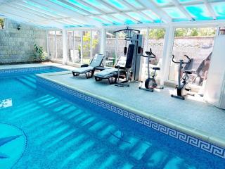 Tranquil 1BR Seaview | Pool, BBQ & Beach - St. Constantine and Helena - 9