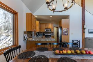 A Change of Scenery at Yonahlossee - 4