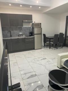 loue appartement 40 m2 Avec son patio jacuzzi - 7