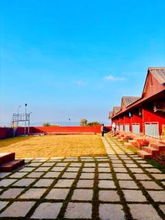 Red Brick Resort - 7