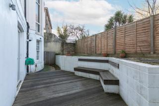 Near Highbury Islington Station with Private Garden - Londra - 6