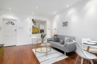 Near Highbury Islington Station with Private Garden - Londra - 3