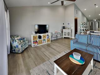 HypNautical - Surf City - 2