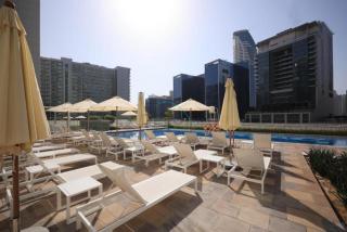 Promo Stylish 1BR City Living at Reva Residences by Deluxe Holiday Homes - 6