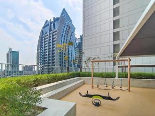 Promo Stylish 1BR City Living at Reva Residences by Deluxe Holiday Homes - 8