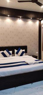 Hotel Mahadev Inn - Varanasi - 9