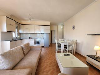 Sun & Sea View Apartment - Sarandë - 4