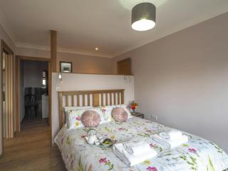 Trem y Gorwel Aberporth - Rhyd Lewis - 1