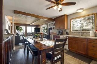Gorgeous Secluded Cabin with Amazing Views in Lake Almanor, California - Lake Almanor - 5