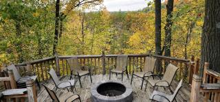 Lakefront Family-Friendly Cabin with a Games Room in Birchwood, Wisconsin - Birchwood - 8