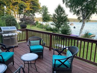 Quiet and Intimate Pet Friendly Cottage Perfectly set on the Shores of Cobbossee Lake for Fishing in Winthrop, Maine - 6