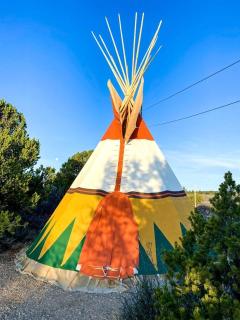 Secluded Pet Friendly Tipi with Barbecue in Monticello, Utah - Verdure - 5