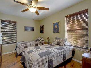 Rancho Escondido - Driftwood - 7