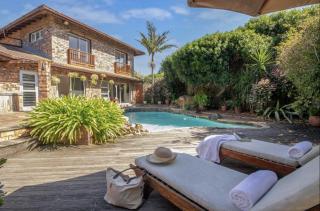 Miracle Villa - Kenton on Sea - 0