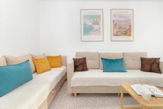 Seaside Park Apartment with Parking Gdańsk by Noclegi Renters - Danzig - 9