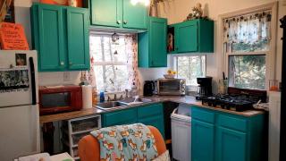 Magical Tree House Rental Nestled in the Woods on Farm Retreat near St. Louis, Missouri - 6