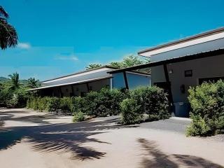 Golden Palm Resort - 1