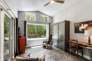 Forest Retreat Near Dallas for a Perfect Restful Getaway - Weatherford - 6