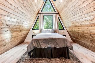 Fantastic A-Frame with Spa and Furnished Deck in Louisiana - 7