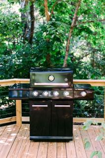 North Carolina Escape in this Fully-Equipped Safari Tent with Lake Access, Hot-Tub and Fire Pit - Liledoun - 6