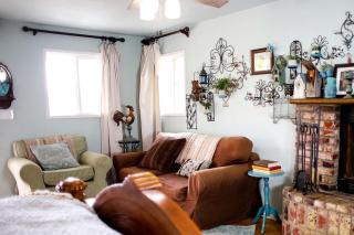 Pet Friendly Breathtaking Cottage with Hot-tub in Rainbow, California - Fallbrook - 4