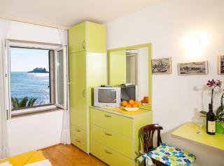 Comfortable Stay with Sea View in Petrovac - Petrovac - 0