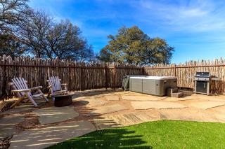 Beautiful Tented Cabin in Texas for Glamping by Guadalupe River - Ingram - 3