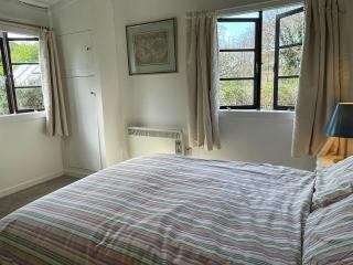Cosy Cabin Sleeps 4 - Peace Nature Stars - Iford - 5